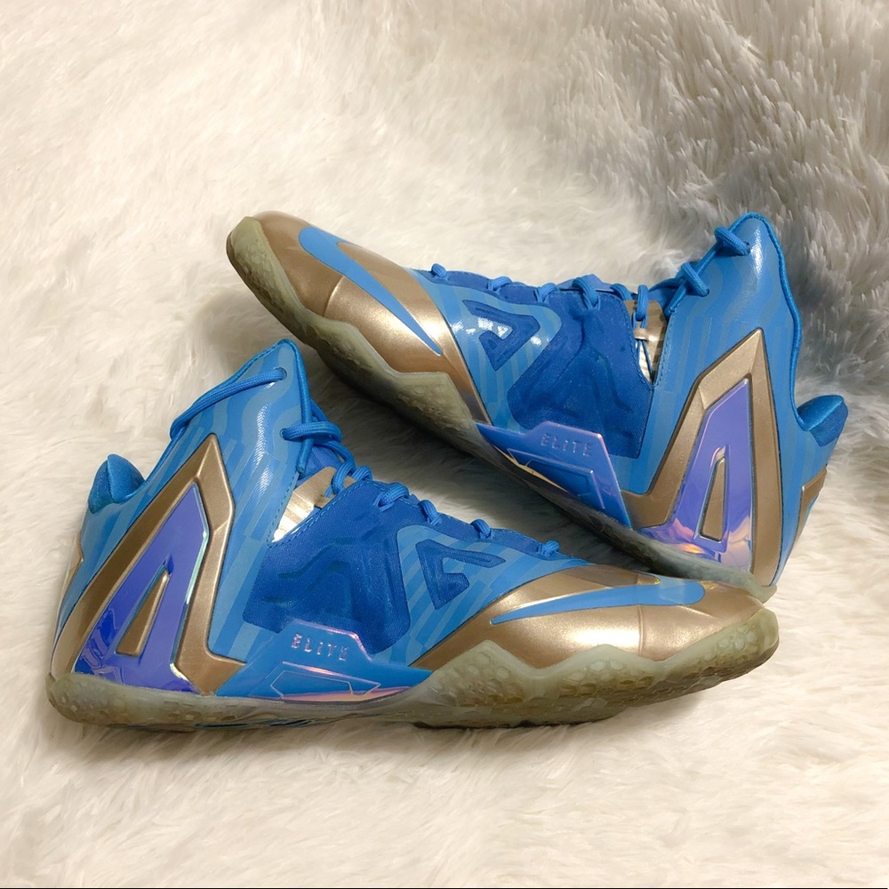 NIKE LeBron 11 Elite Collection 'Maison Du LeBron' - Picture 4 of 11